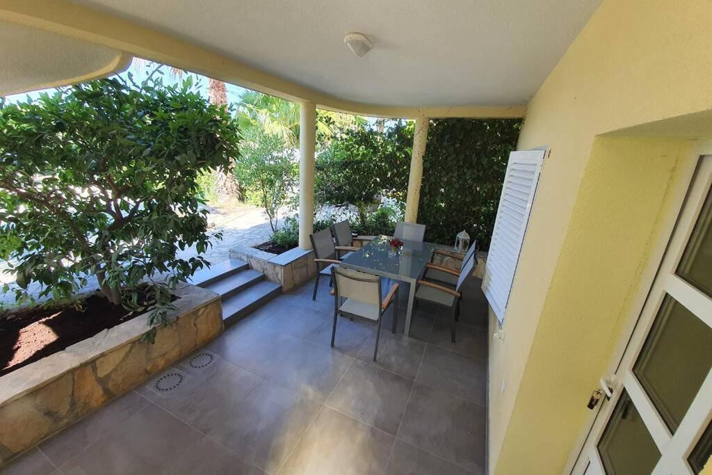 Apartment Punta Skala Villa Valentina Петрчане Екстер'єр фото